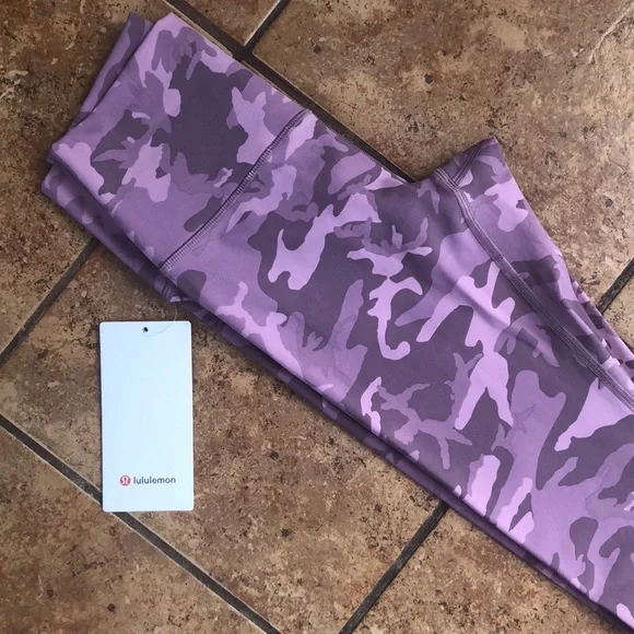 LuluLemon Wunder Under HR Tight 25” FLux - Picture 3 of 5